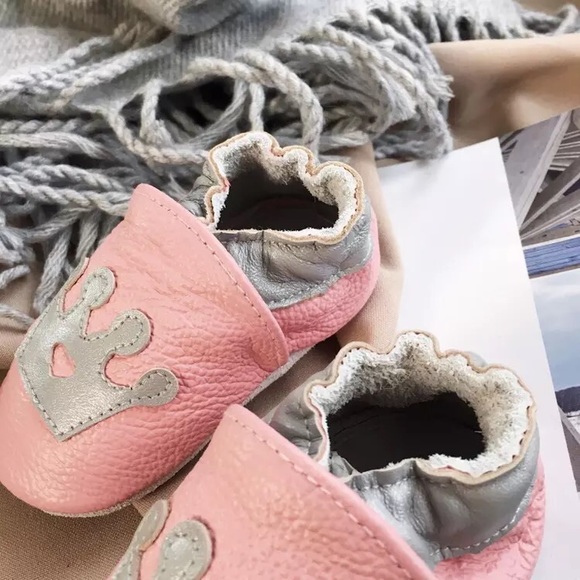 Pink Slip on baby shoe - Picture 5 of 8